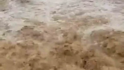 Siverek’te sağanak yağış sele neden oldu