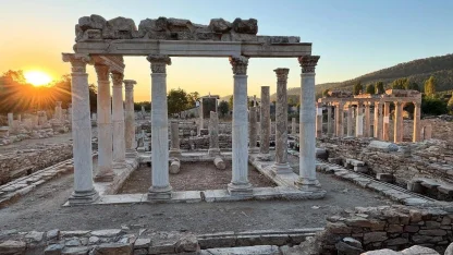 Stratonikeia ve Lagina kazılarında geleceğin restoratörleri yetişiyor