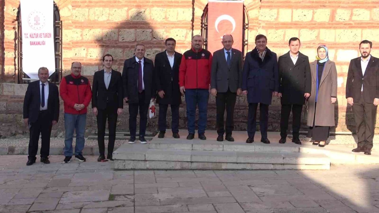 Sultan Yıldırım Bayezid Han vefatının 623. yılında anıldı