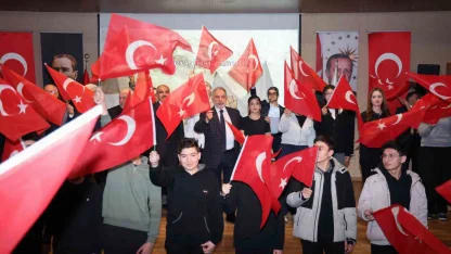 Talas’ta duygu dolu İstiklal Marşı ve Çanakkale Zaferi Anma Programı