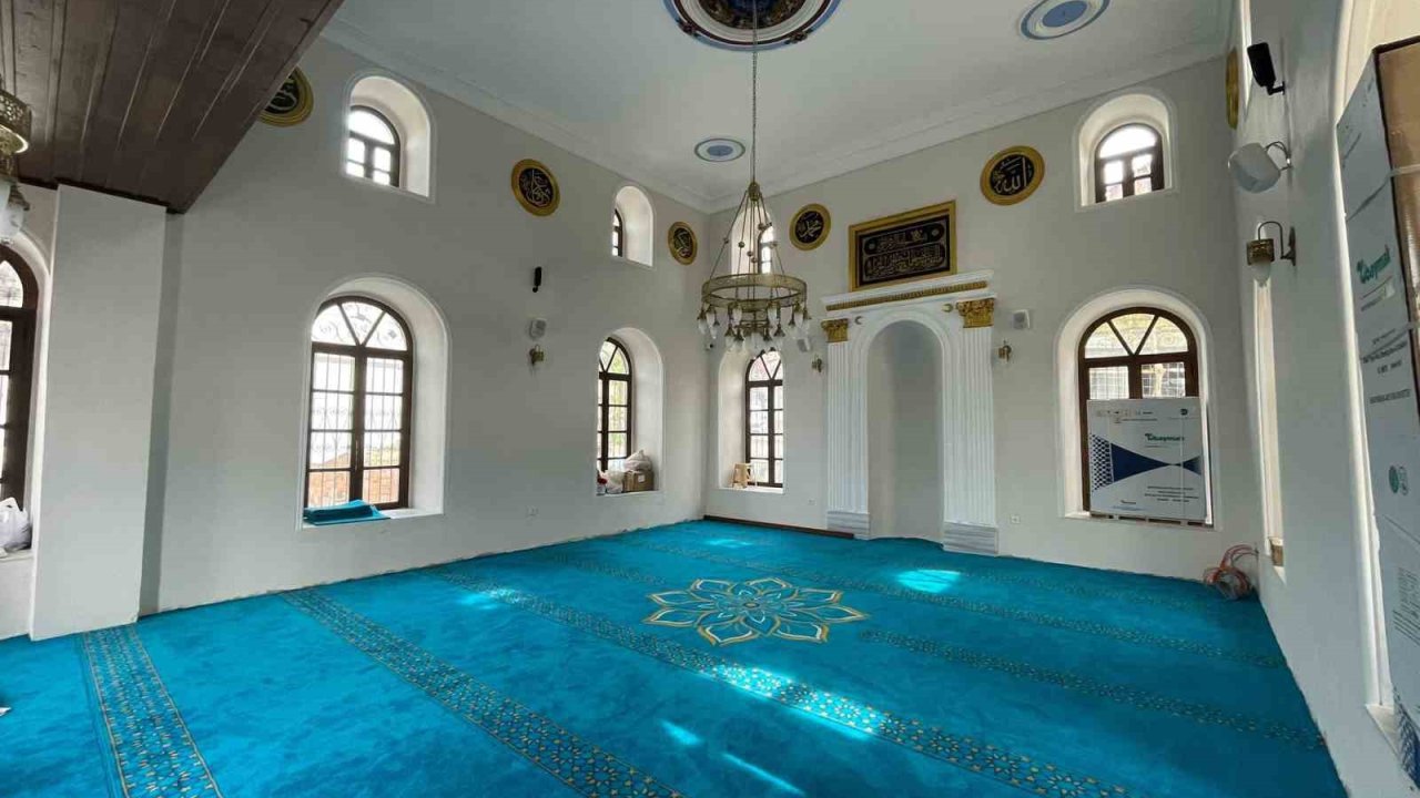 Tarihi Asmalı Mescit restorasyonla ayağa kaldırıldı