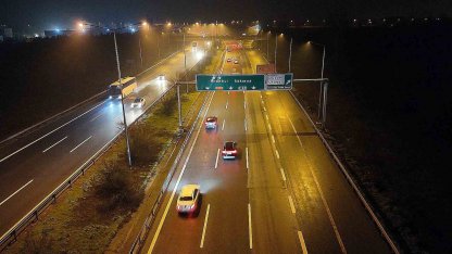 Tatilciler dönüşe geçti: Otoyolda akıcı yoğunluk devam ediyor