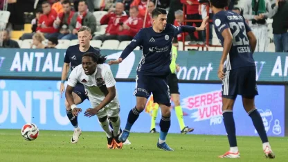 Trendyol Süper Lig: Antalyaspor: 1 - Gaziantep FK: 4 (Maç sonucu)