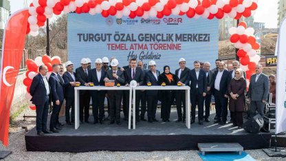 Turgut Özal Gençlik Merkezi’nin temeli atıldı