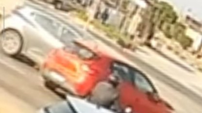 Turgutlu’da 3 kişinin yaralandığı kaza anı kamerada