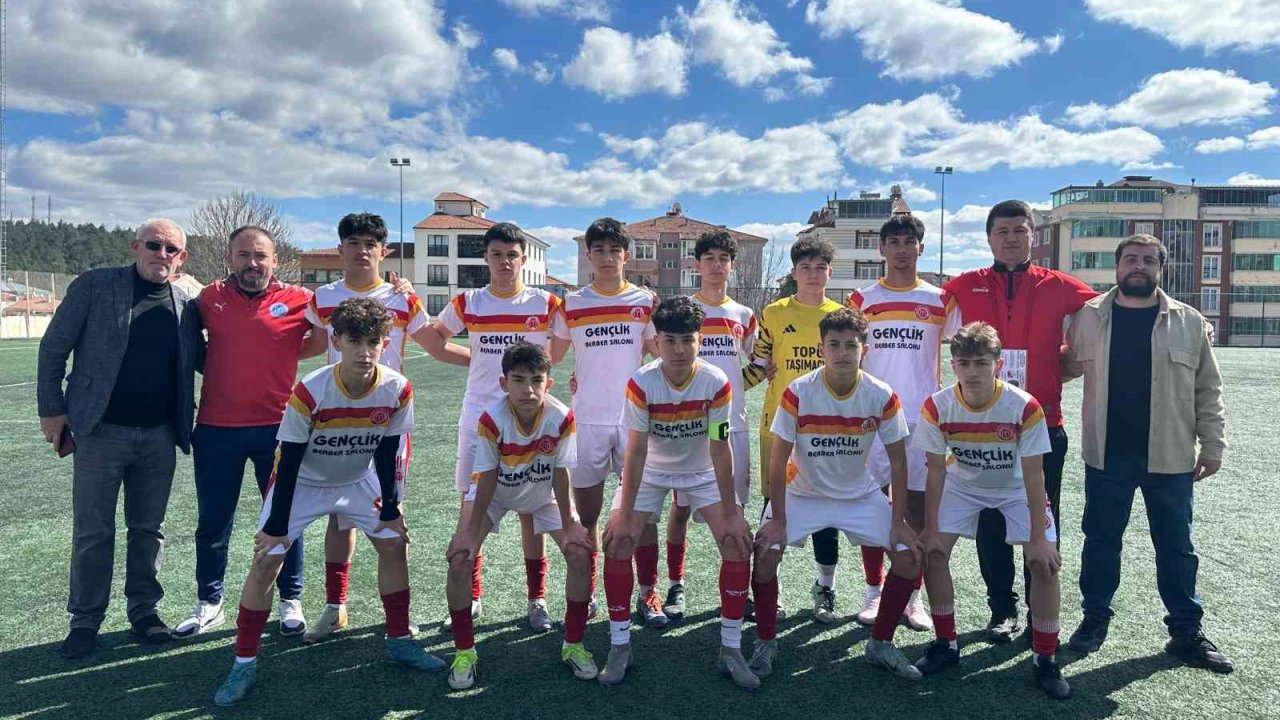 U15 Gençler Ligi’nin lideri 1299 Bilecik Spor Kulübü