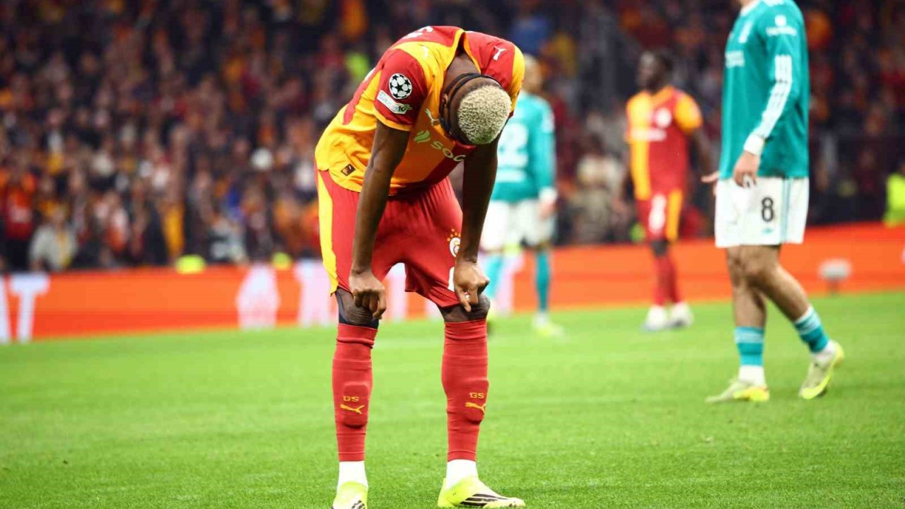 UEFA Şampiyonlar Ligi: Galatasaray: 1 - Liverpool: 0 (İlk yarı)