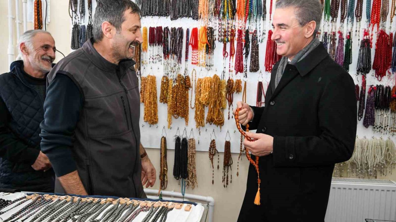 Vali Baruş’tan esnafa Ramazan ziyareti