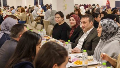 Vali Sözer, öğrencilerle bir araya gelerek hedeflerini dinledi