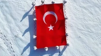 Van’da jandarma personelinden anlamlı yürüyüş