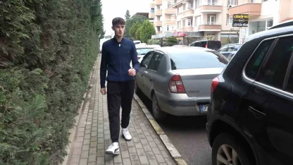 Yalova’da 18 yaşındaki genç ormanlık alana kaçırılıp gasp edildi