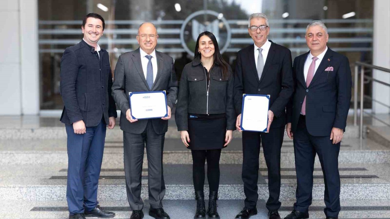 Yaşar Üniversitesi EUSA’ya tam üye oldu