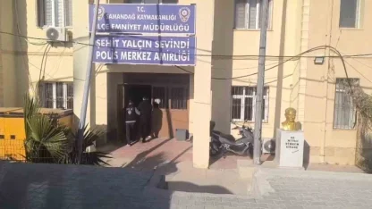 "Yol verme" tartışmasında üç çocuk babasını öldüren firari 2 şahıs yakalandı