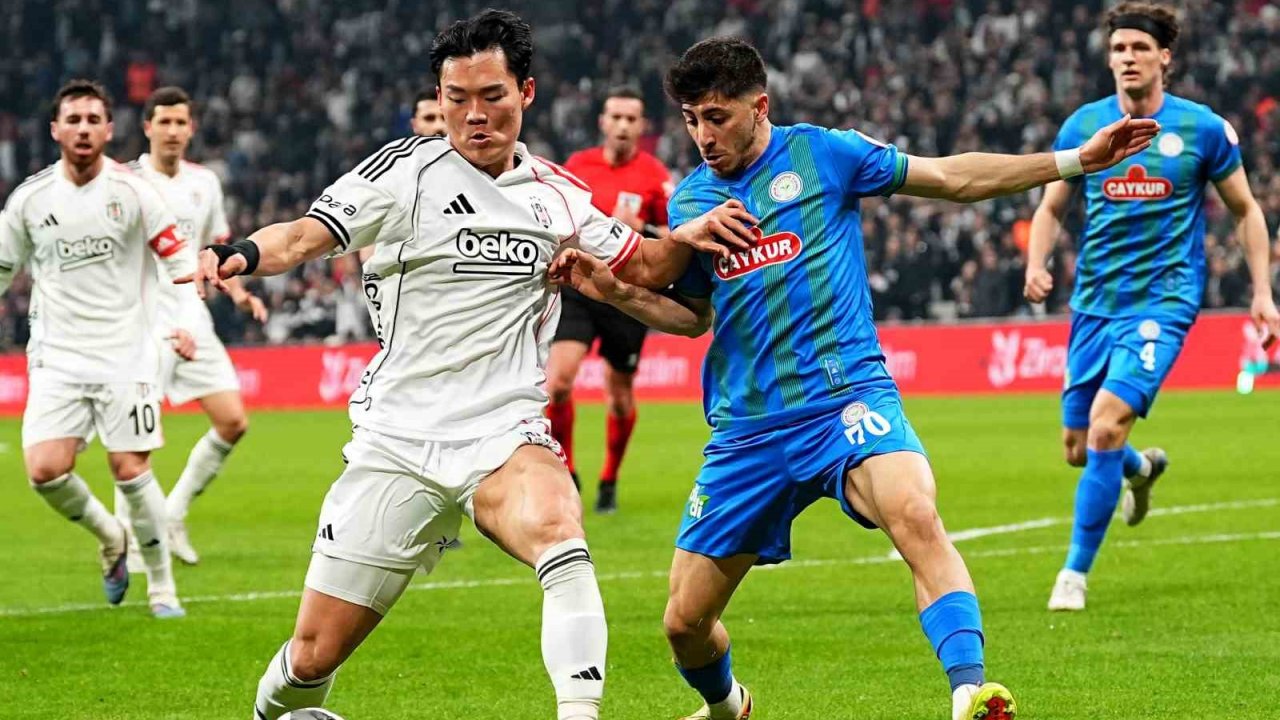 Ziraat Türkiye Kupası: Beşiktaş: 3 - Çaykur Rizespor: 0 (İlk yarı)