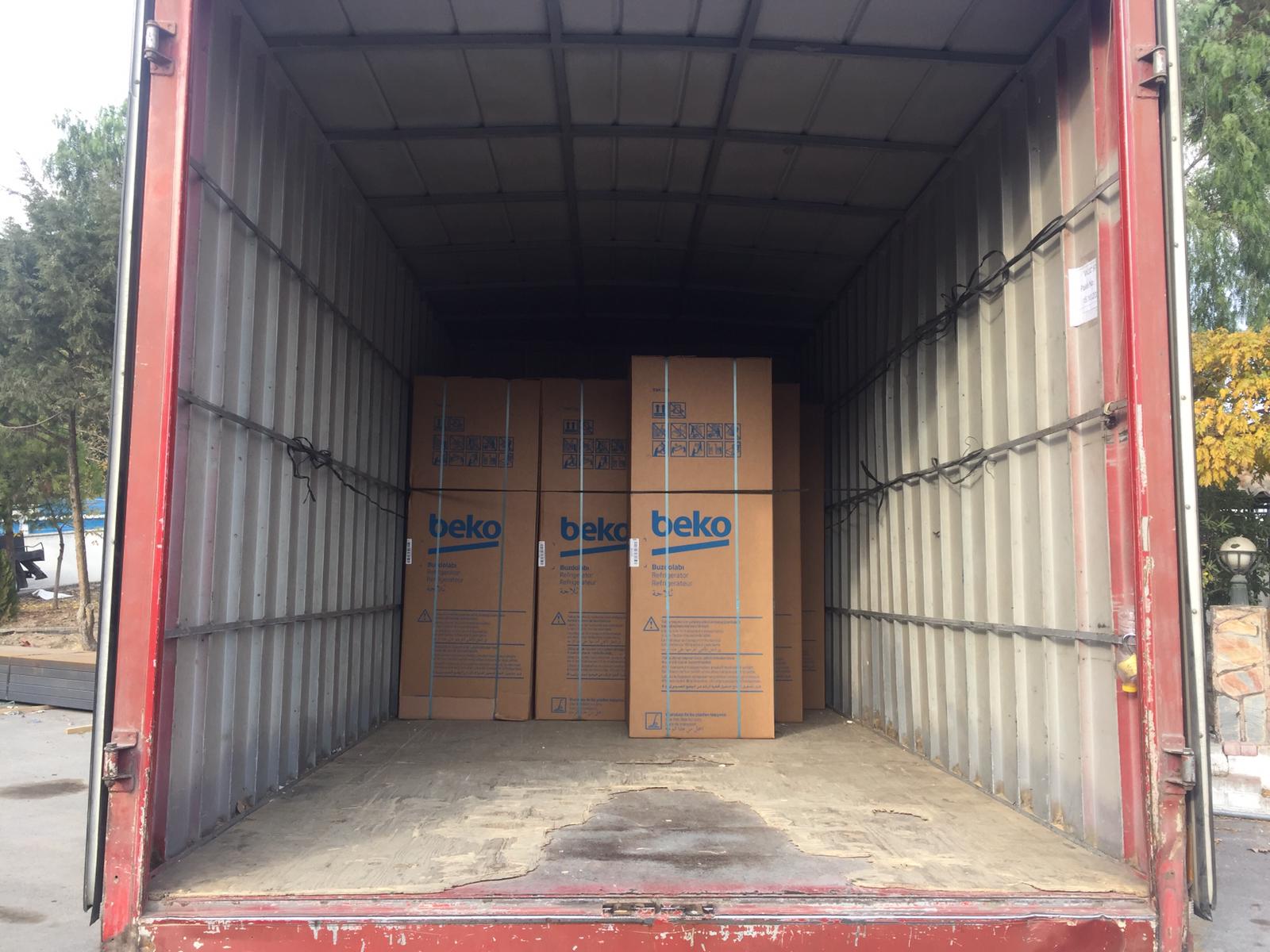 İyiliksever Başkan Yardımcısı depremzedeleri de yalnız bırakmadı