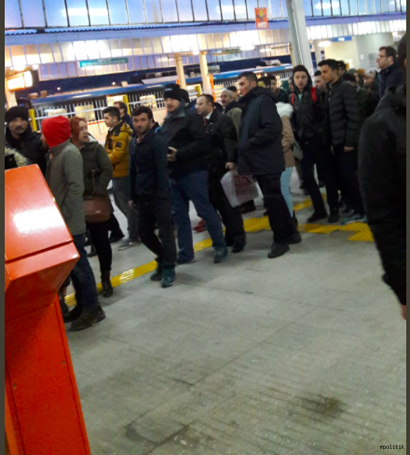 Bugün yeni İZBAN'ın ilk günü, işte vaziyetler 8