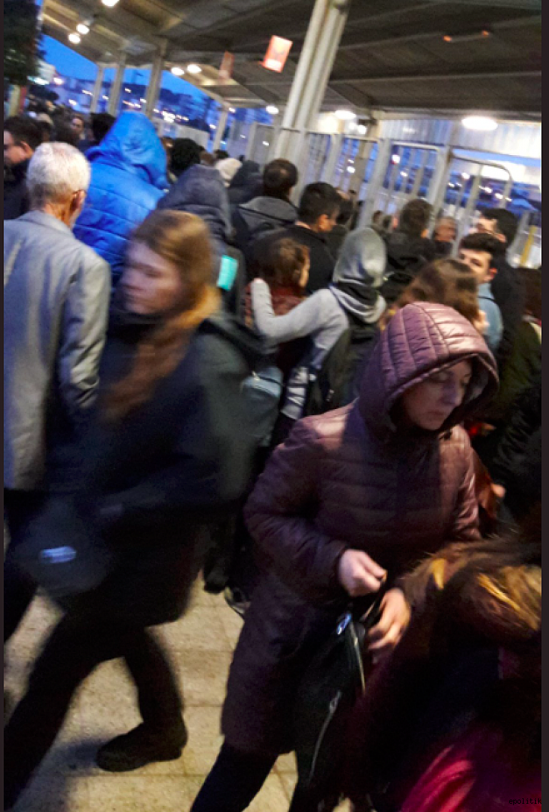 Bugün yeni İZBAN'ın ilk günü, işte vaziyetler 9