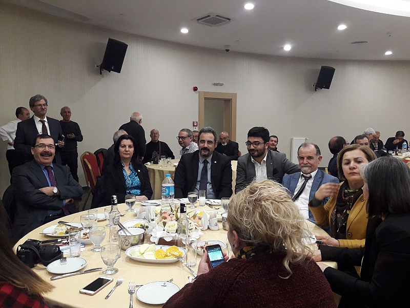 Emeklilerin Sesi Olan Tek Sendikaya Siyasi Destek 3