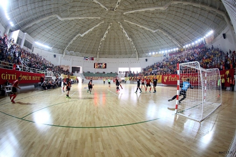Sporda Marka Kent: Bornova 4