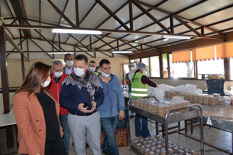 İzmir Milletvekili Sevda Erdan Kılıç Menemen’i ziyaret etti 2