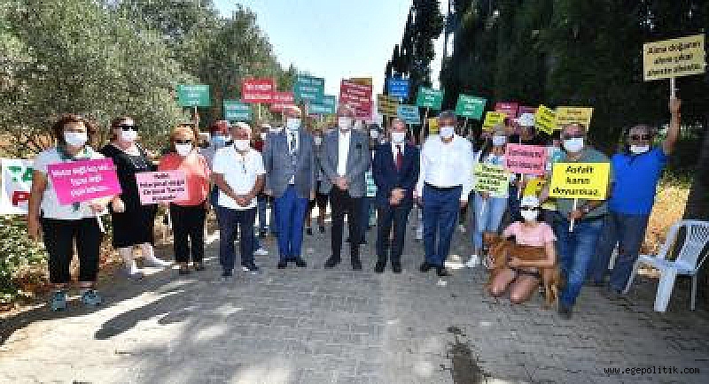 Başkan Soyer Go-Kart pistine karşı başlayan direnişe katıldı 1
