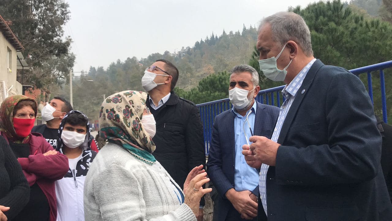 Çiğli'yi heyelan vurdu, 33 ev yıkılma tehlikesiyle karşı karşıya 1