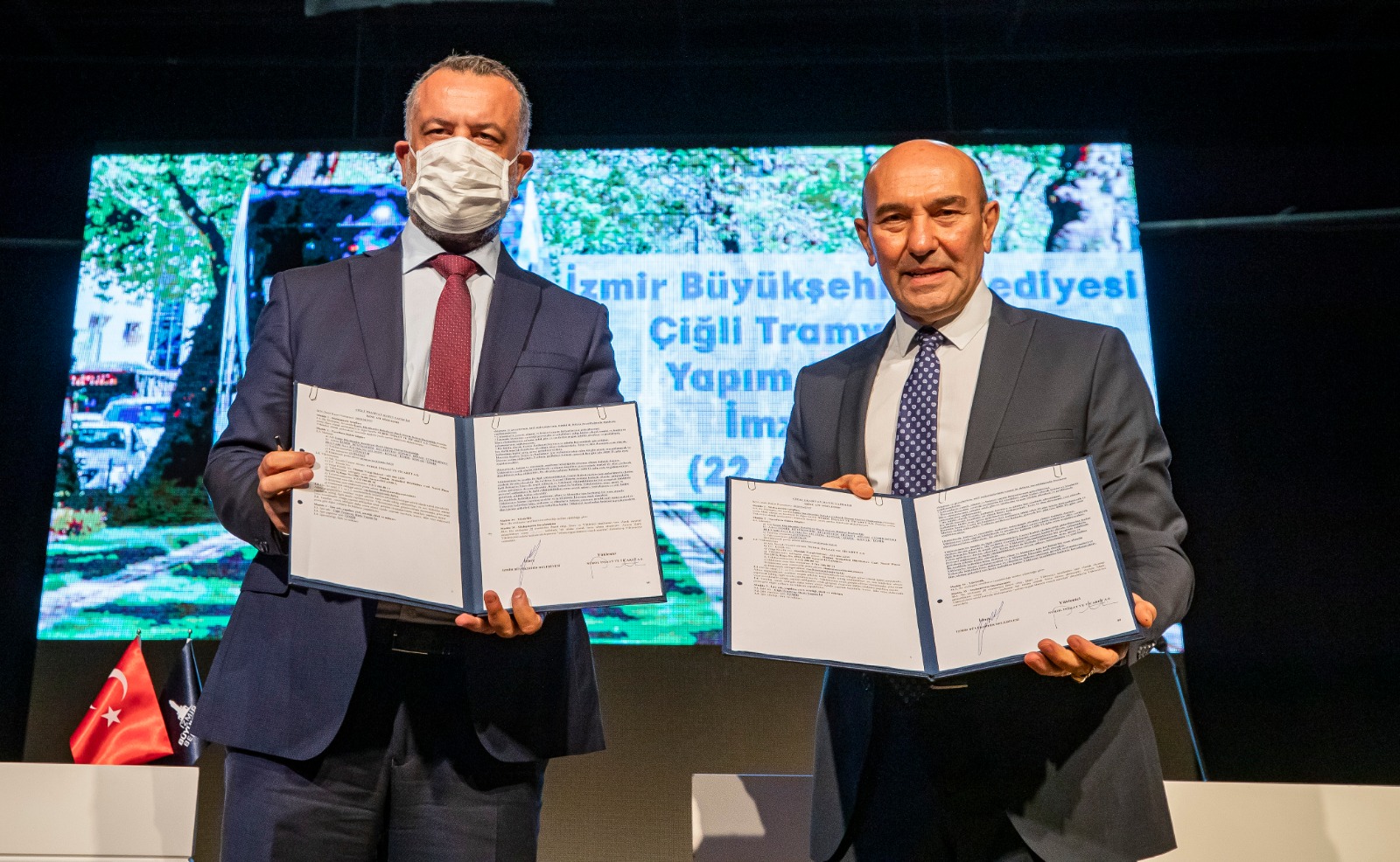 Çiğli Tramvayı'nın yapım sözleşmesi imzalandı 2