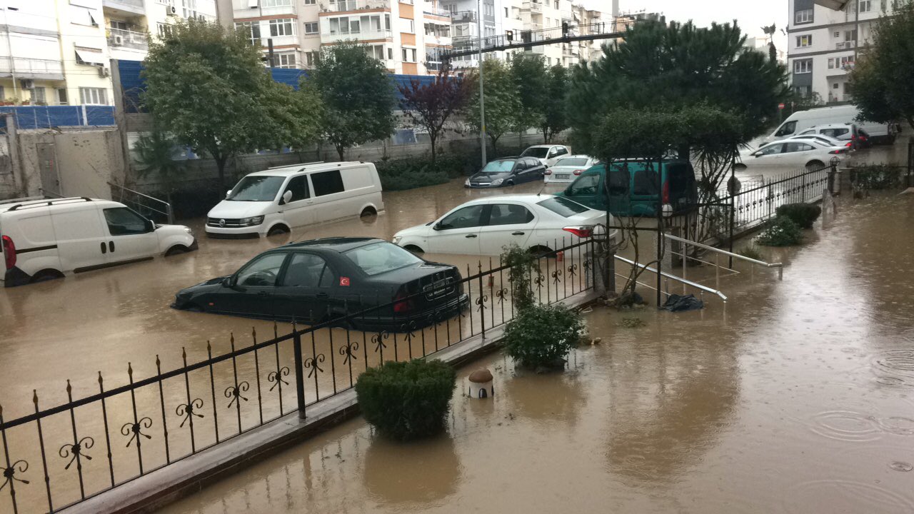 Soyer'den trafiğe çıkmayın uyarısı 2