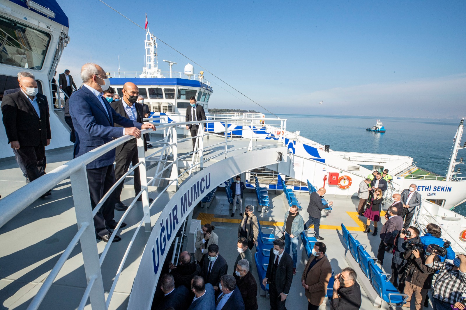 Kılıçdaroğlu İzmir’de sel mağdurlarını ziyaret etti 5