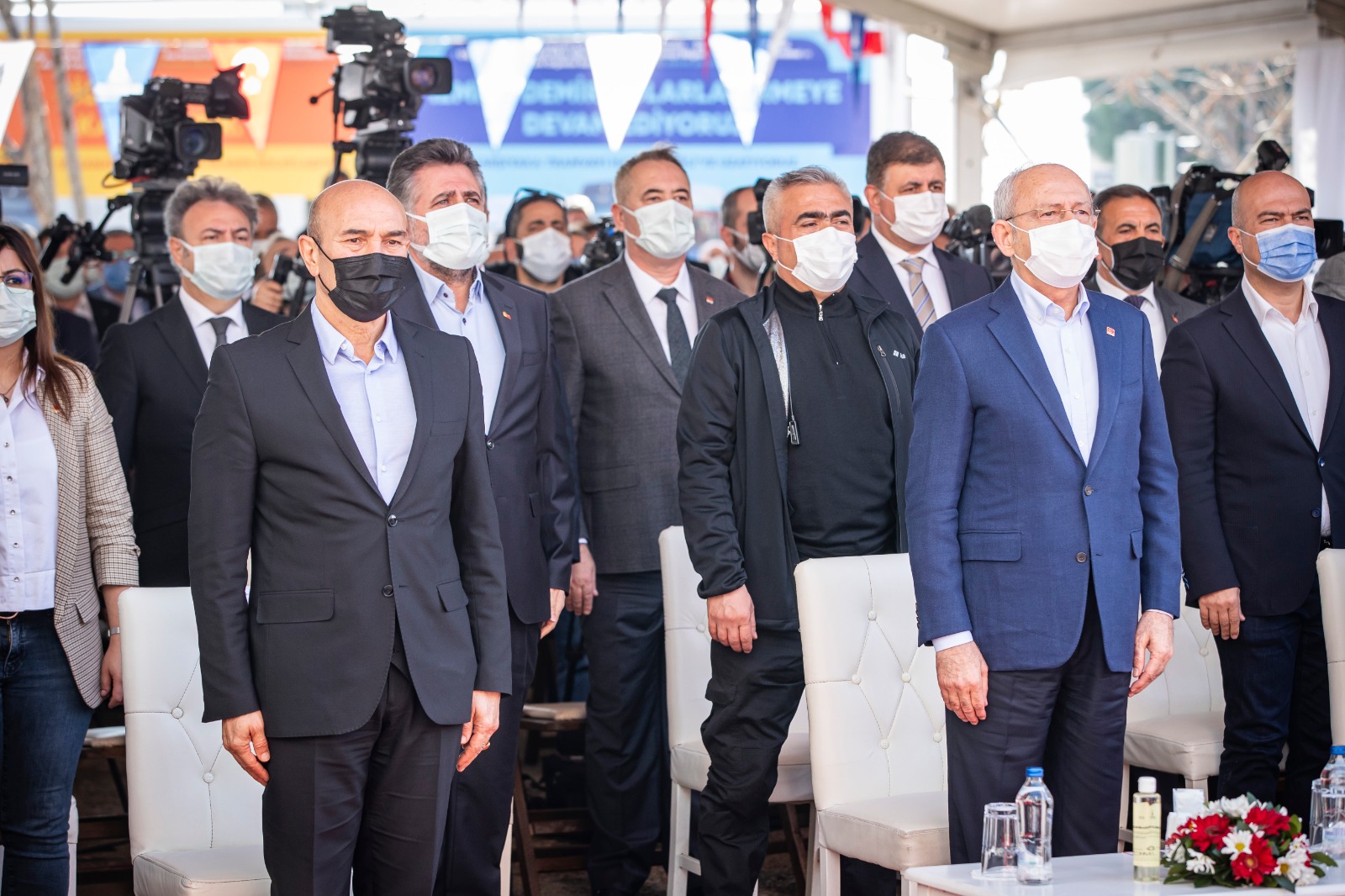 İzmir'de tarihi gün 2