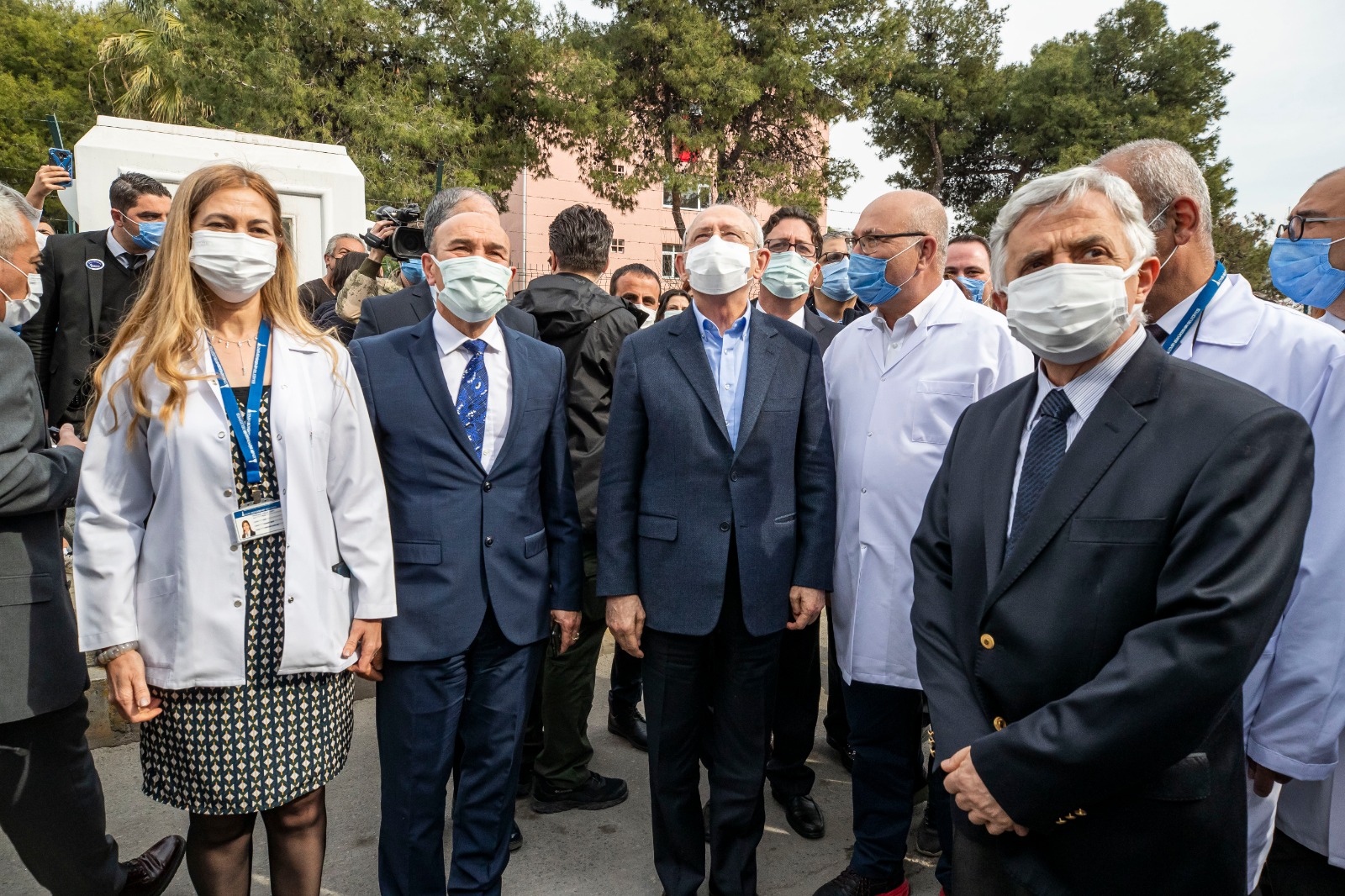 Kılıçdaroğlu korona kahramanlarıyla buluştu 1