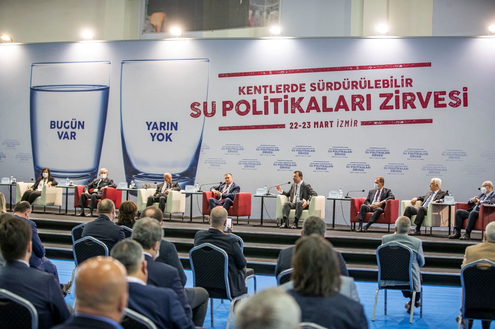 CHP’li 11 büyükşehir belediye başkanı İzmir’de su manifestosu açıkladı 3