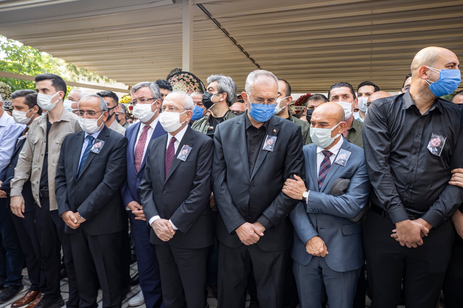 CHP milletvekili Sertel’in eşi son yolculuğuna uğurlandı 2