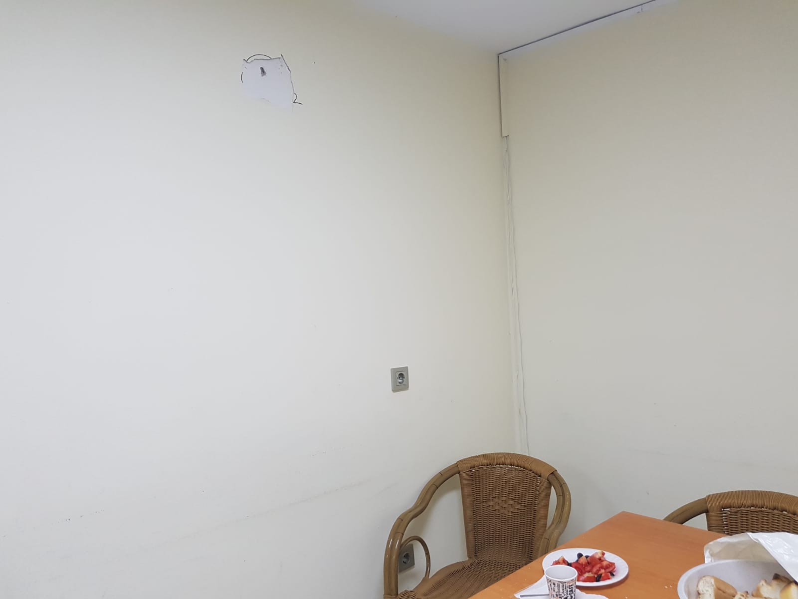 Saldırı sonrası HDP il binası 8