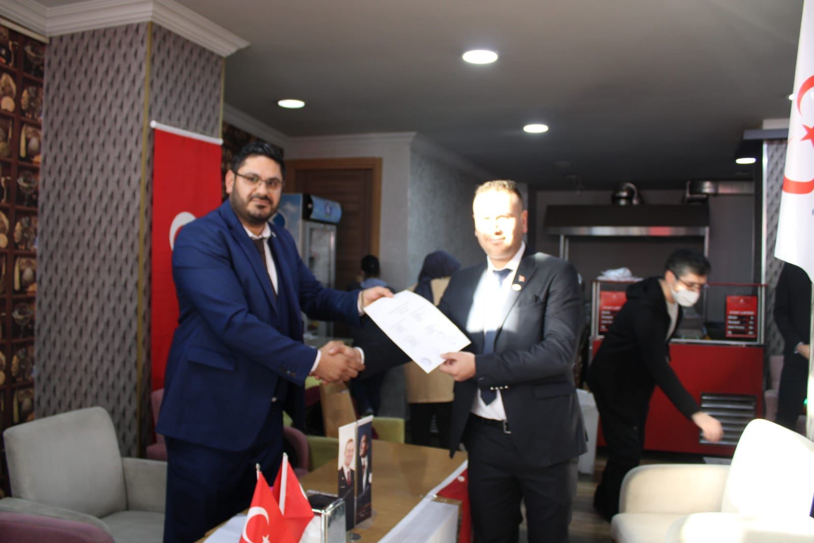 Bayraklı'da Ahmet Demir güven tazeledi 2