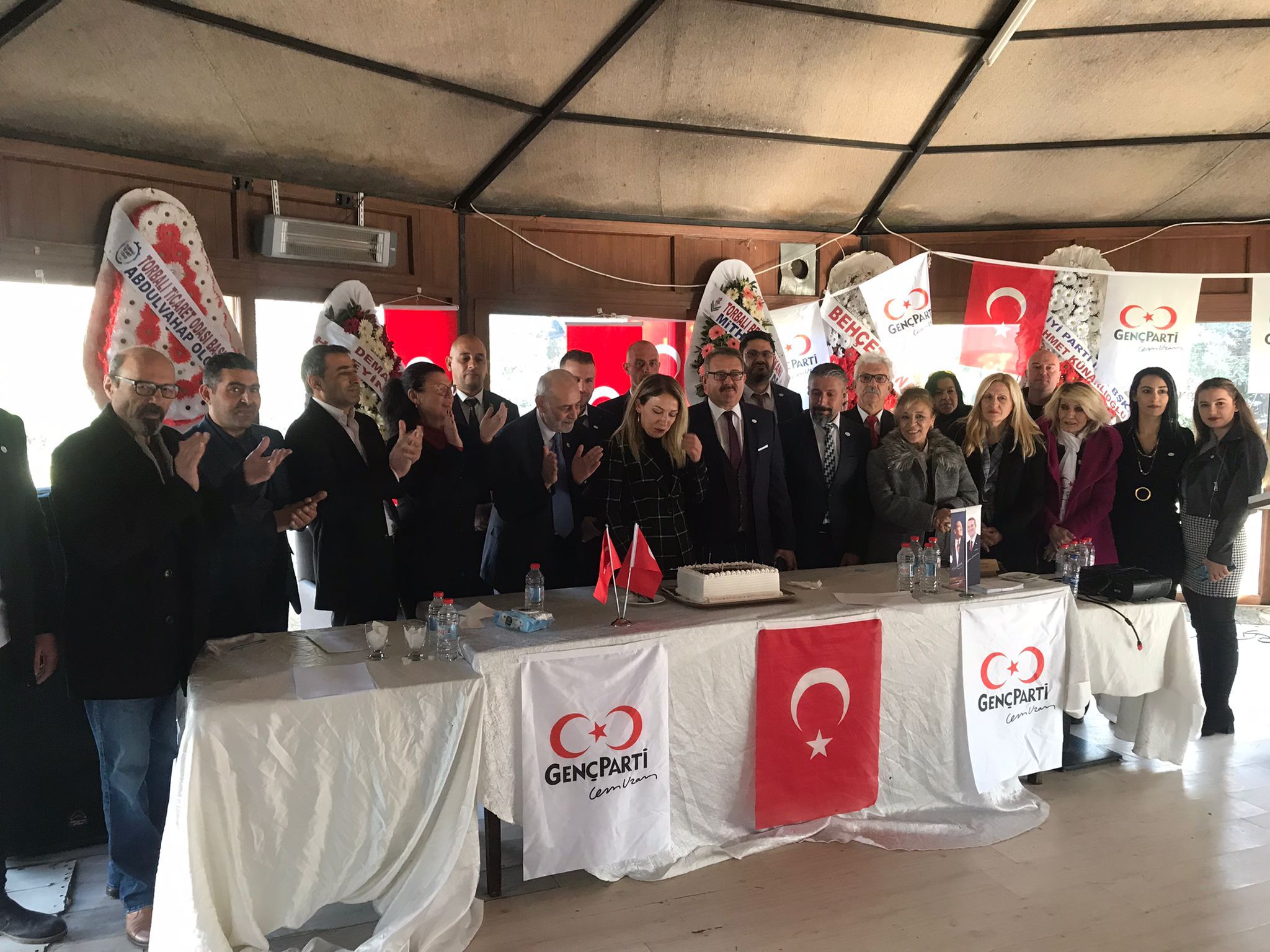 Yeşim Demirci Torbalı’da tek kadın İlçe Başkanı oldu 5