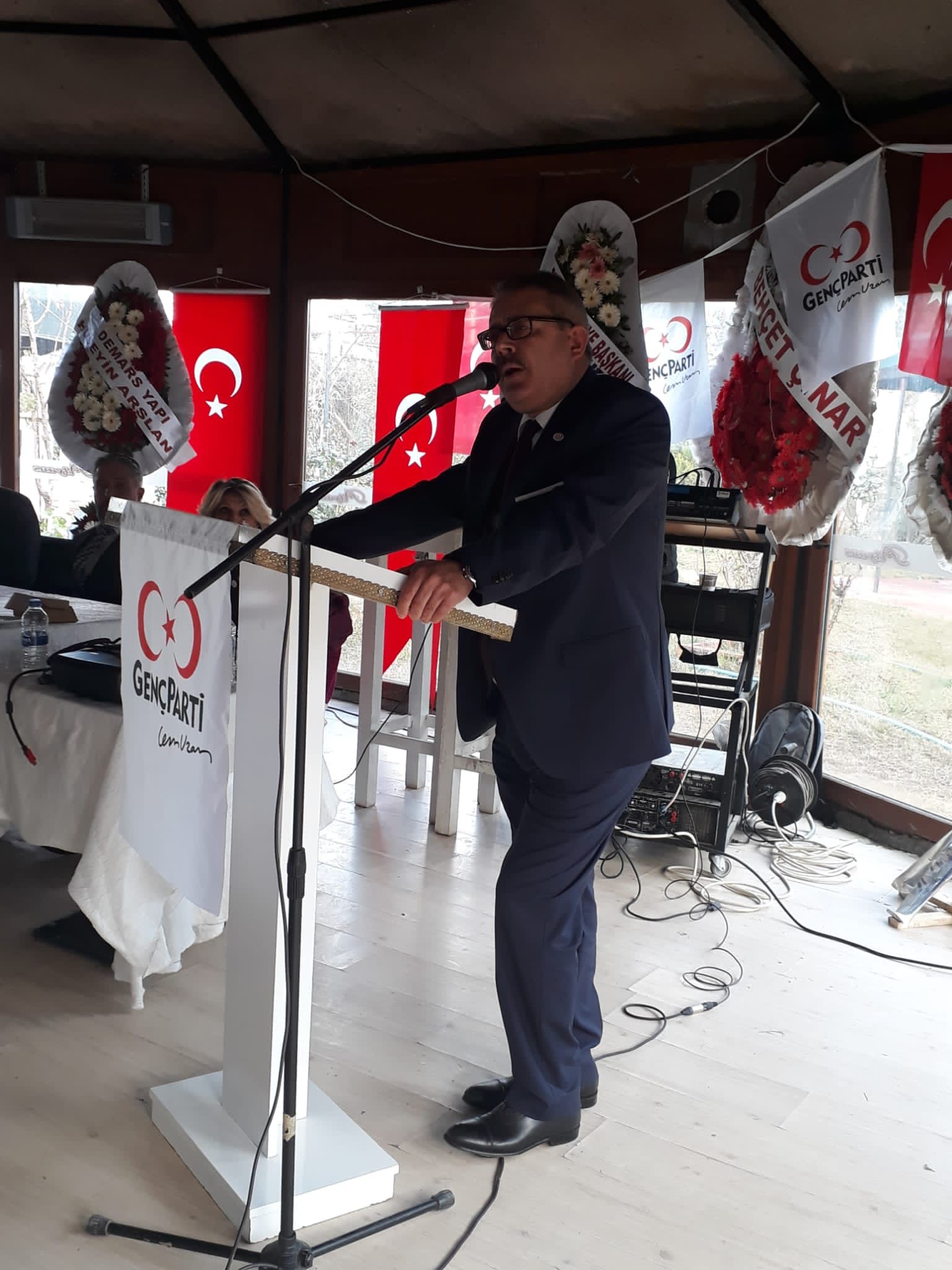 Yeşim Demirci Torbalı’da tek kadın İlçe Başkanı oldu 6