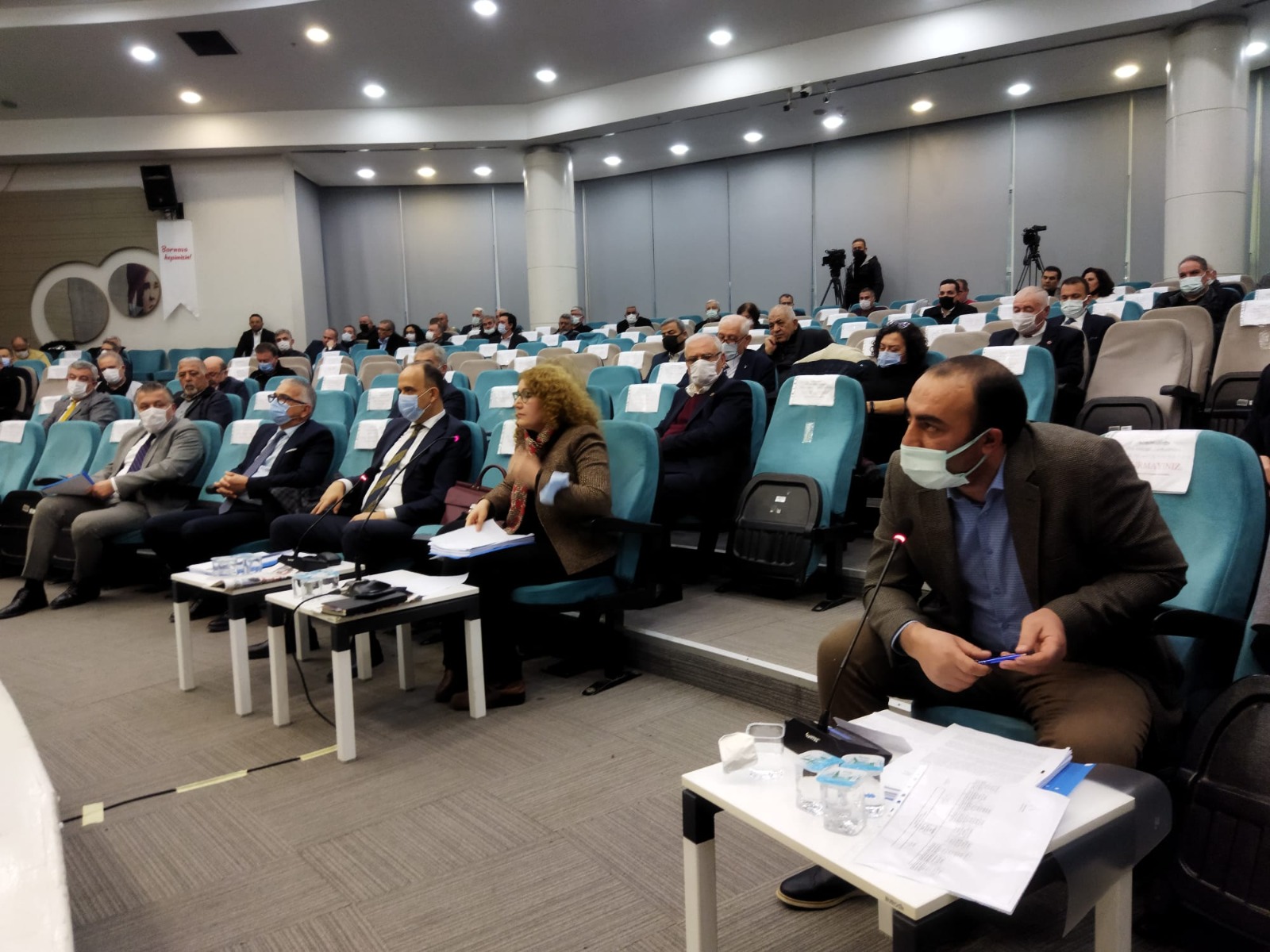 Bornova meclisinde LGBTİ+ tartışması 2