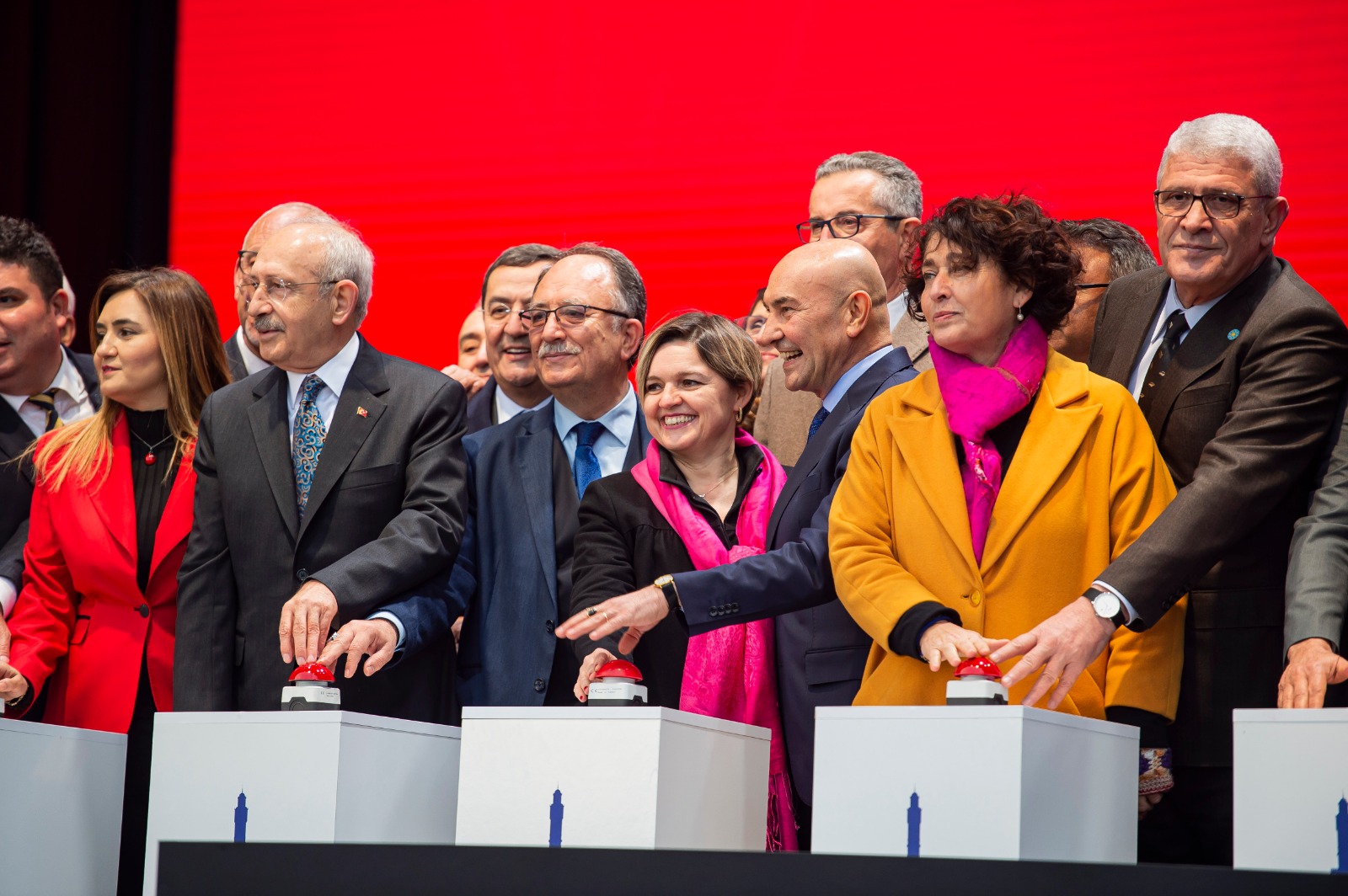 CHP Lideri Kılıçdaroğlu, “İzmir’in dağlarında çiçekler çok açtı ve açmaya devam edecek” 2