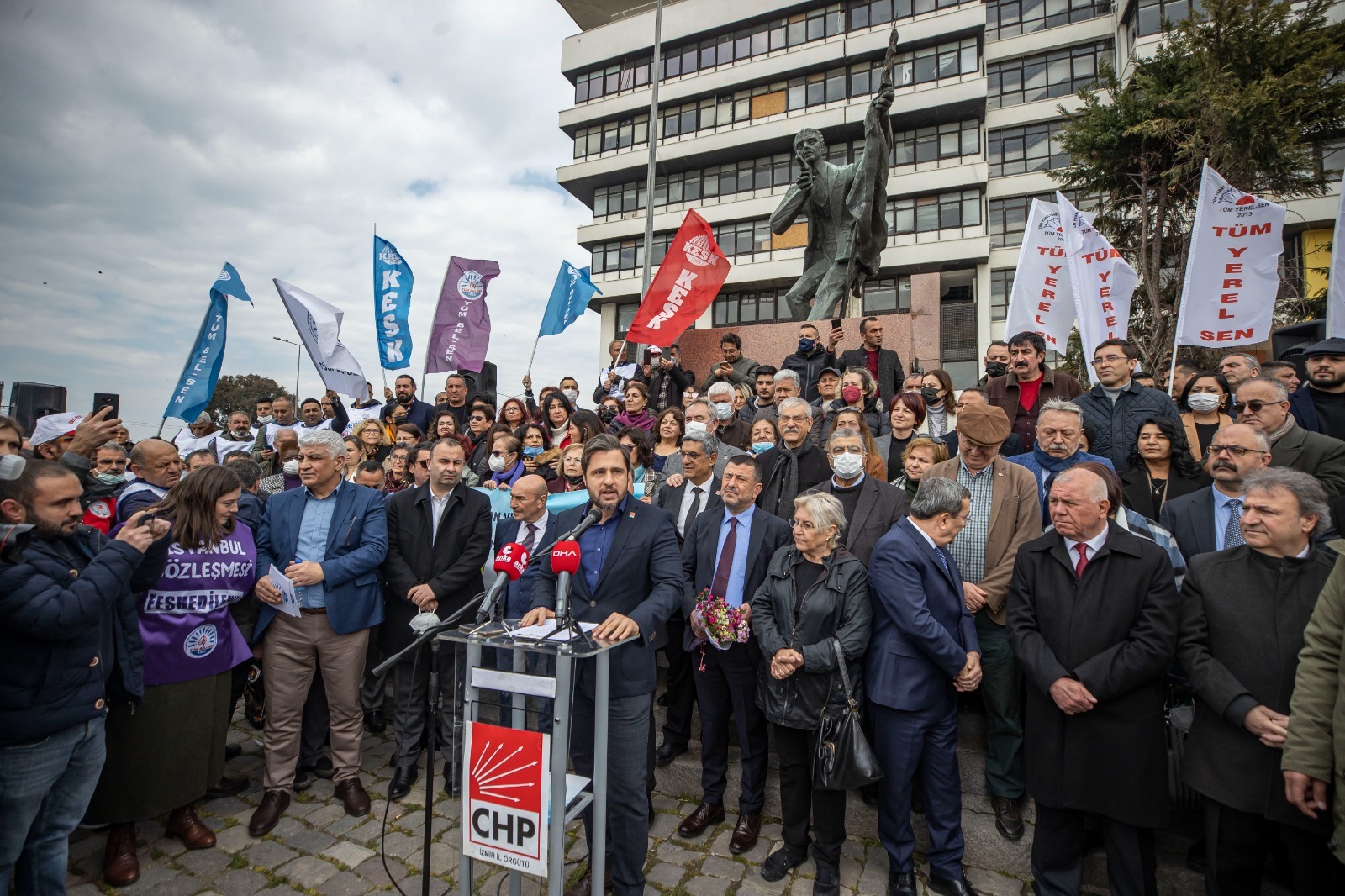 Soyer: “Kimse belediye emekçileri yalnız sanmasın” 1