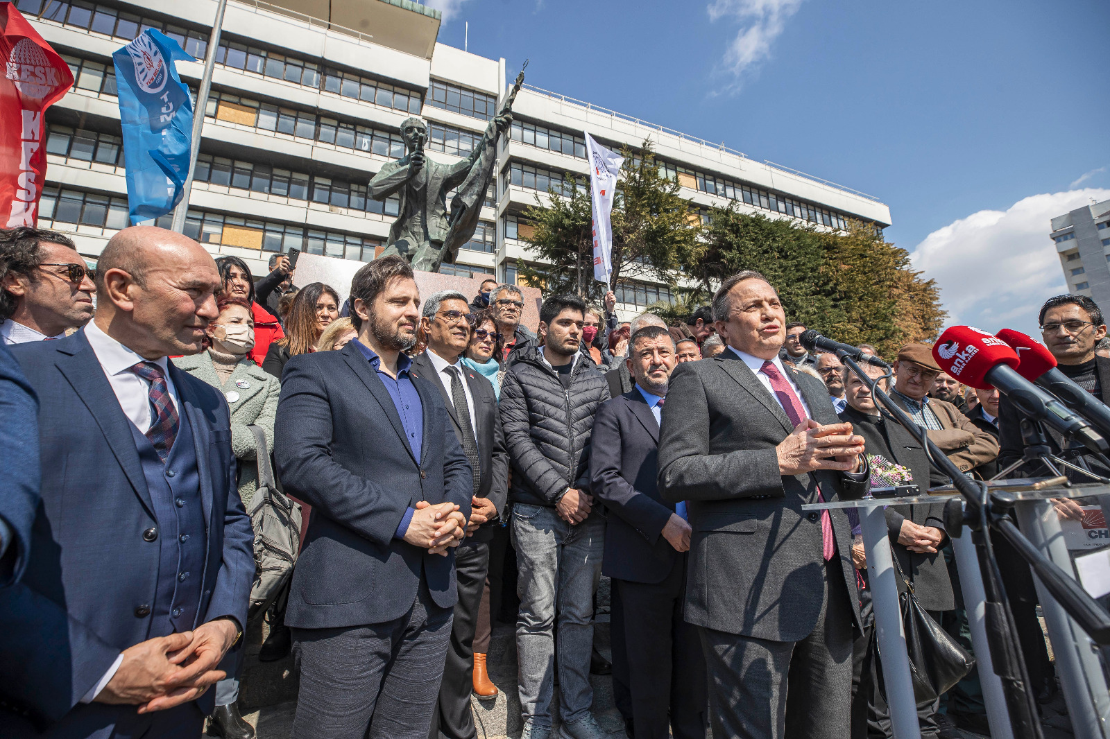 Soyer: “Kimse belediye emekçileri yalnız sanmasın” 4