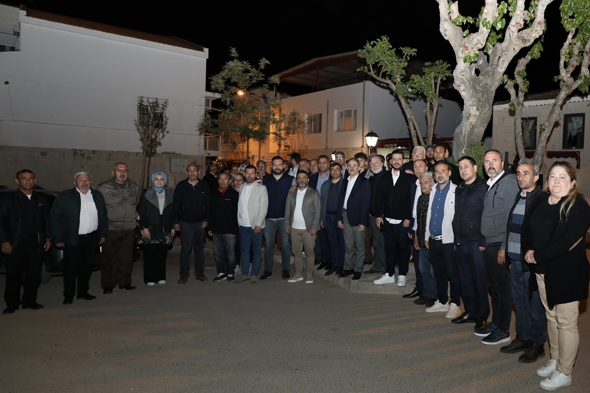 AK Parti İzmir İl Başkanı Kerem Ali Sürekli;  "Aslan payı, sağlıkçılarımızın…" 2