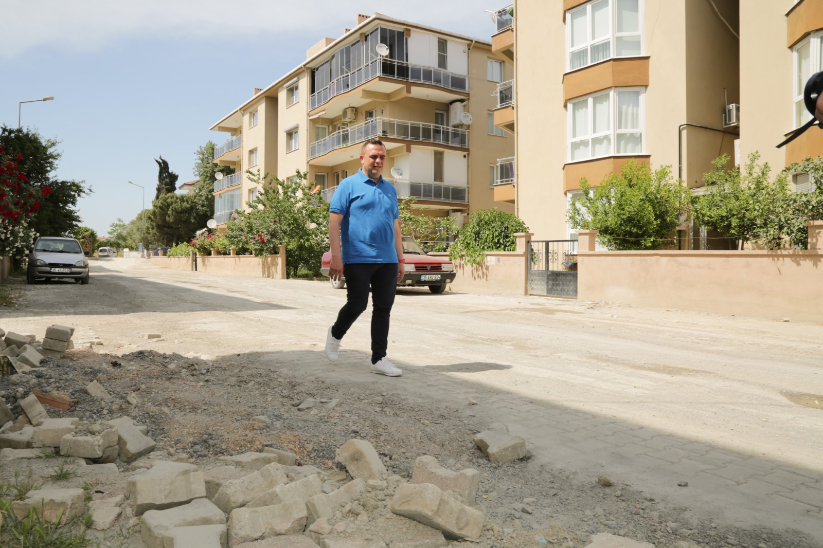 Seferihisar’da sezon açıldı yollar açılmadı  3