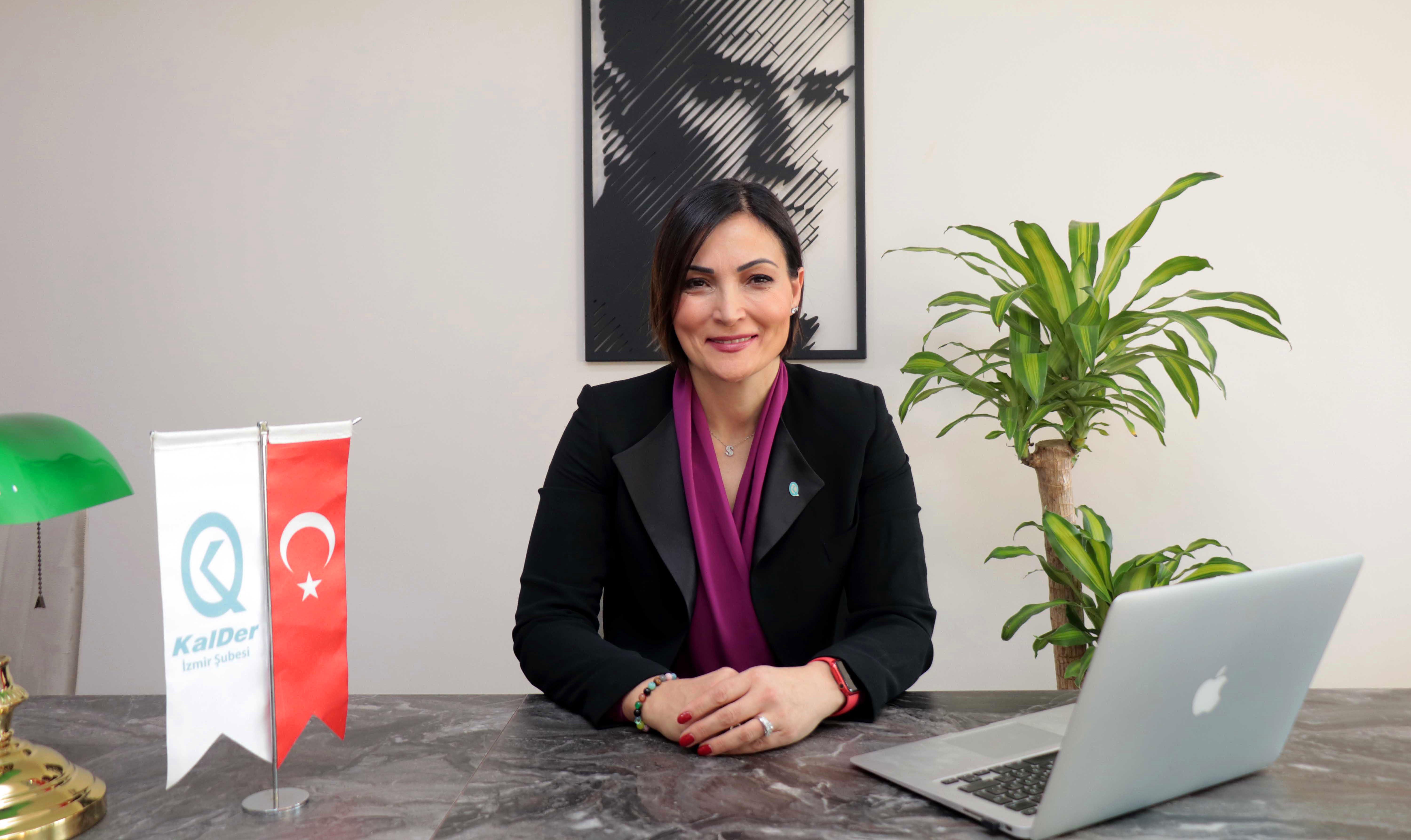 İzmir iş dünyası 19 Mayıs’ı kutladı 7