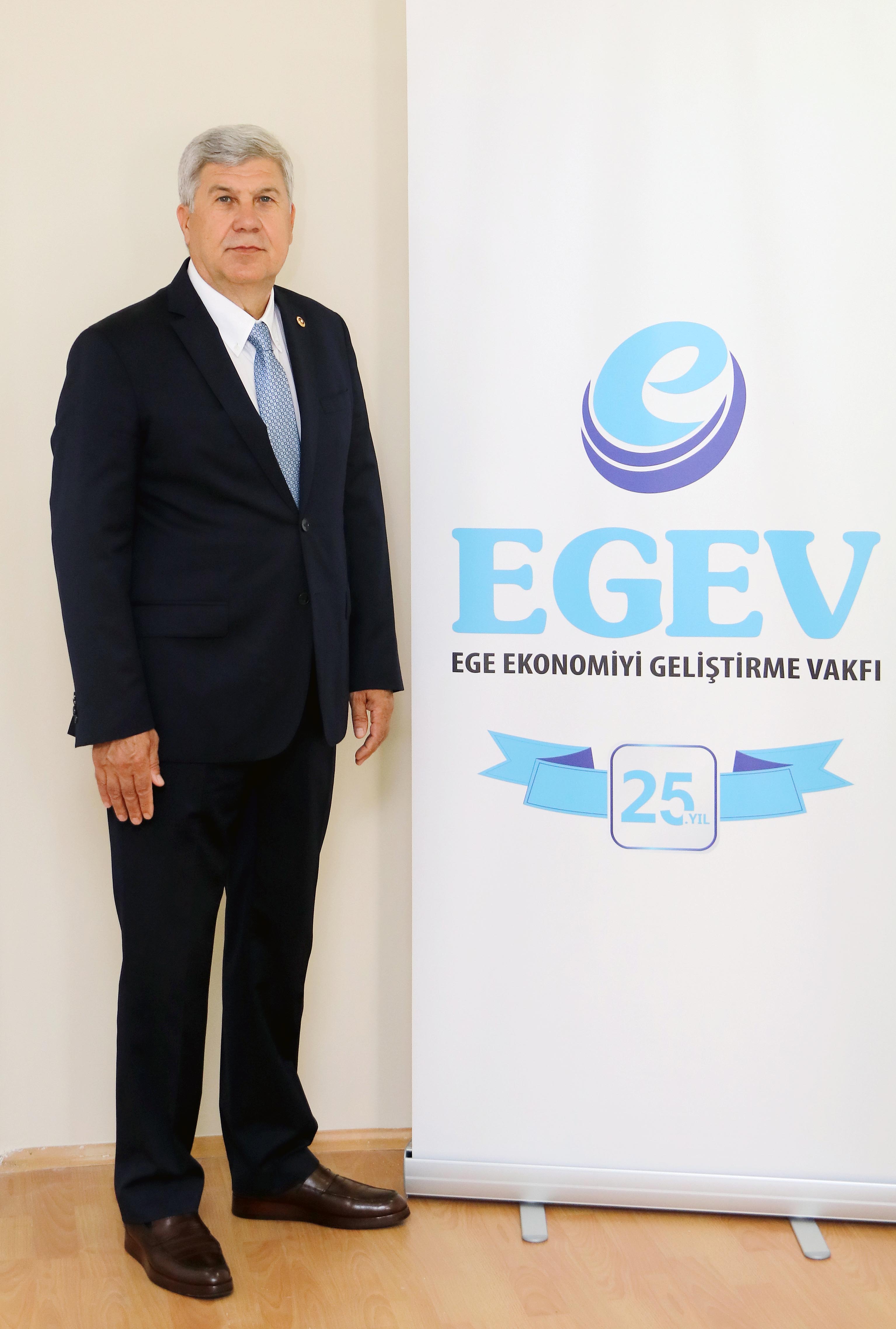İzmir iş dünyasından hem destek hem uyarı! 1
