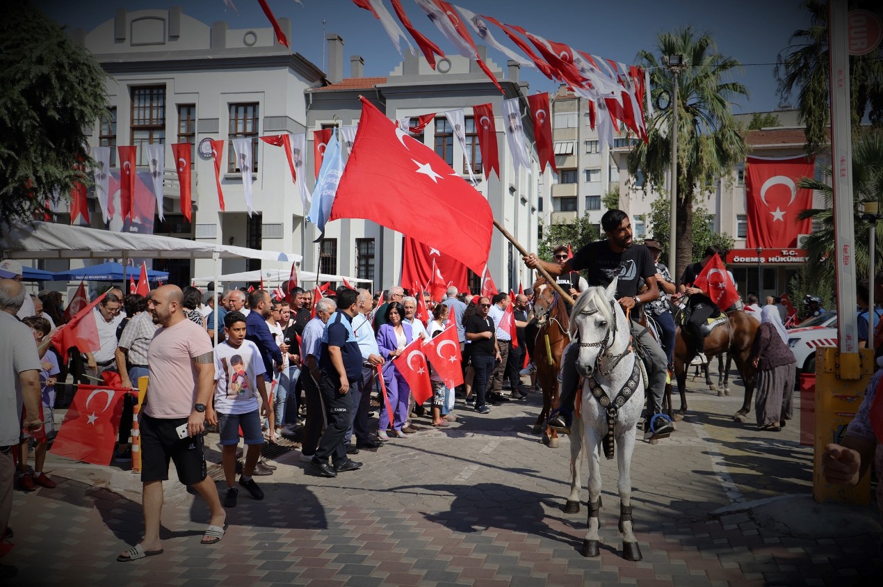 Ödemiş’in kurtuluşunun 100. Onur Yılı coşkuyla kutlanıyor 7