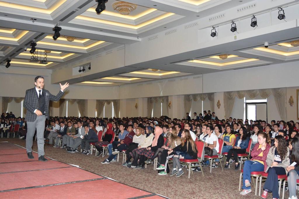Eğitimci Burak AKKOL: “Ek Kontenjanlarda Krizi Fırsata Çevirmek Sizin Elinizde” 1