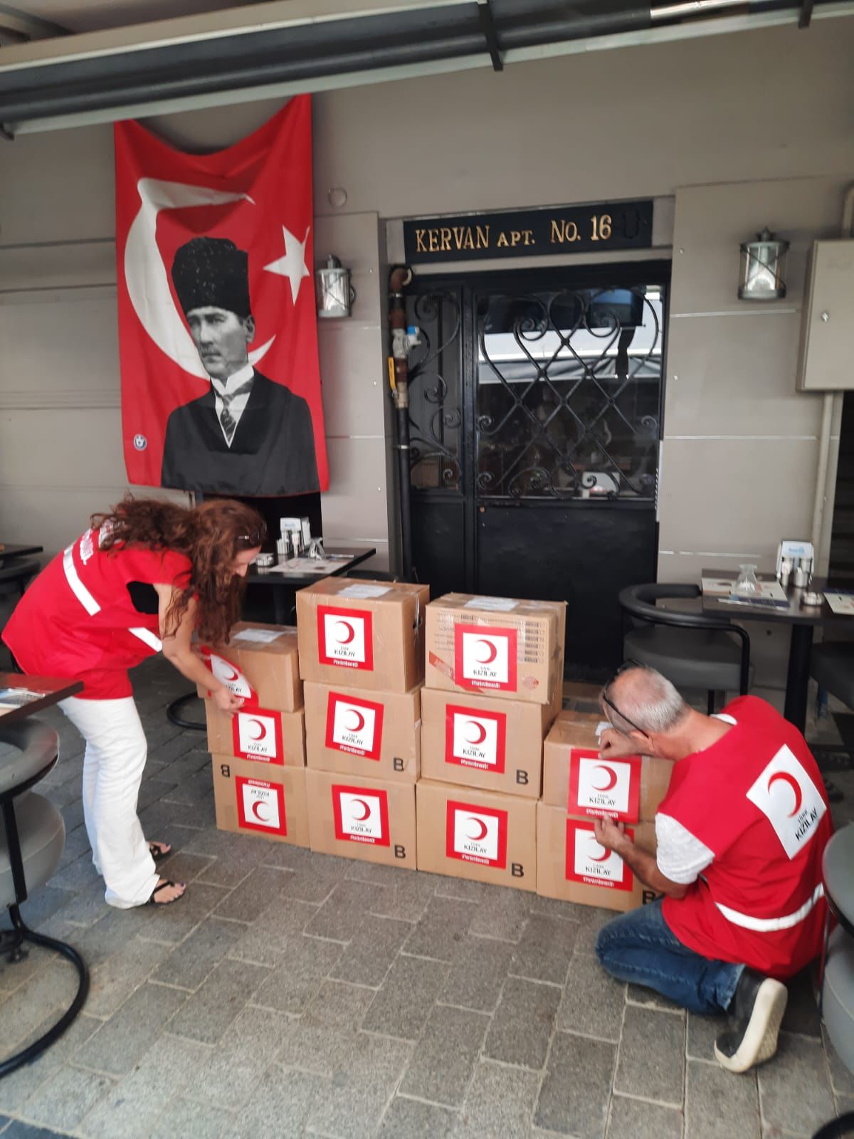 Kızılay’dan 5 ilde öğrencilere destek 2