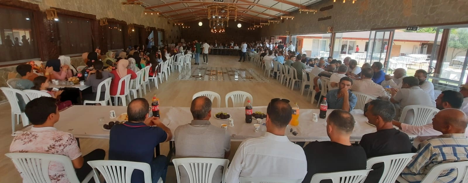 Bornova'da CHP'ye toplu katılım 1