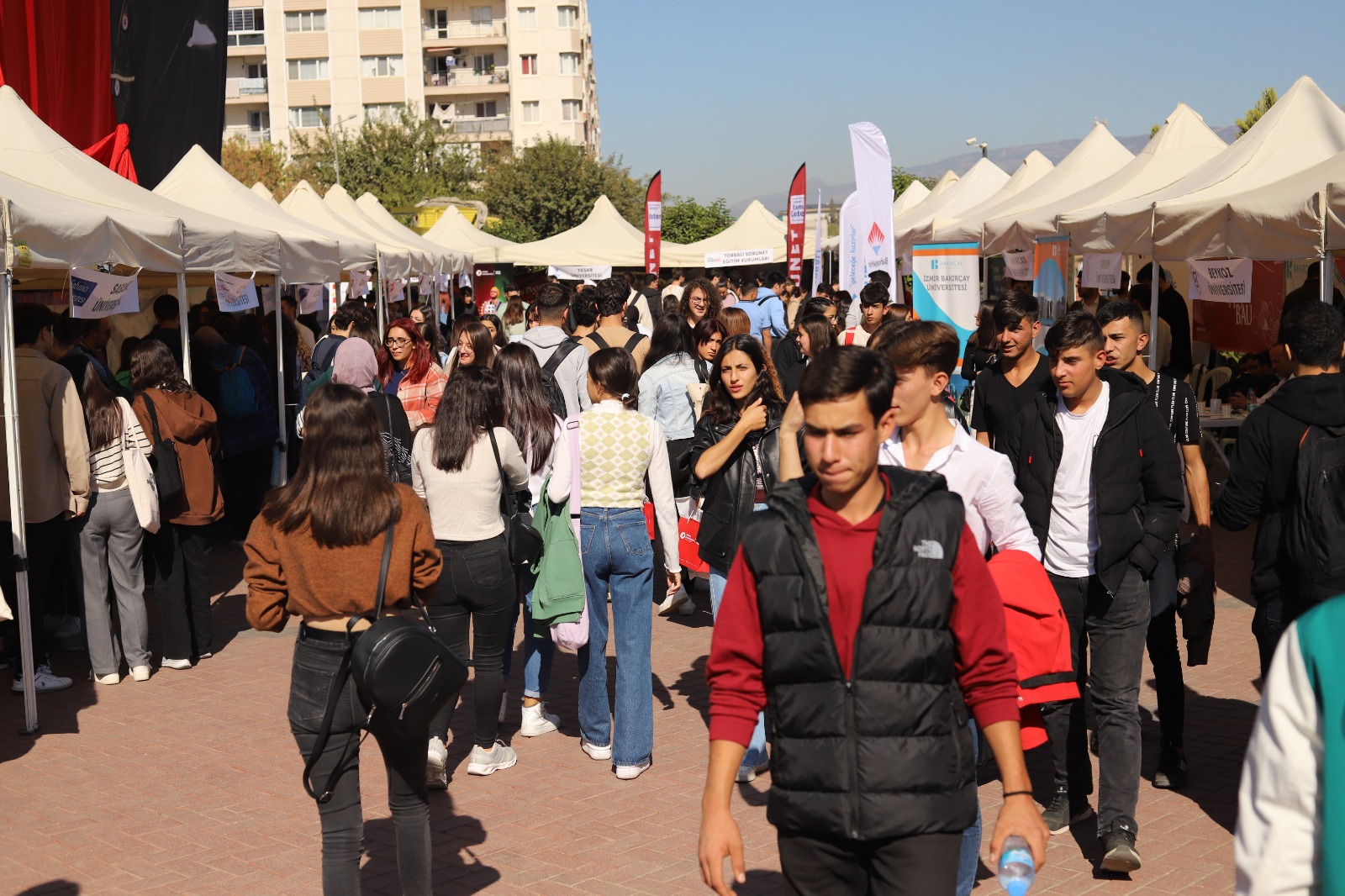 Akkol, 36 üniversiteyi Torbalılı öğrencilerle buluşturdu 7